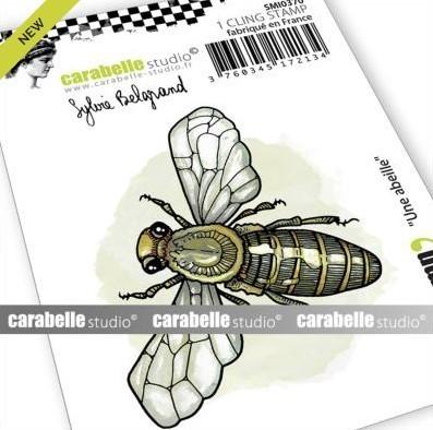 Une abeille by Sylvie Belgrand - Carabelle Studio